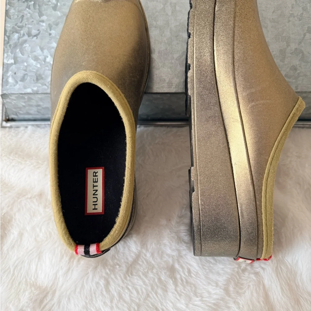 Hunter Metallic Gold Slip-Ons - Picture 6 of 8